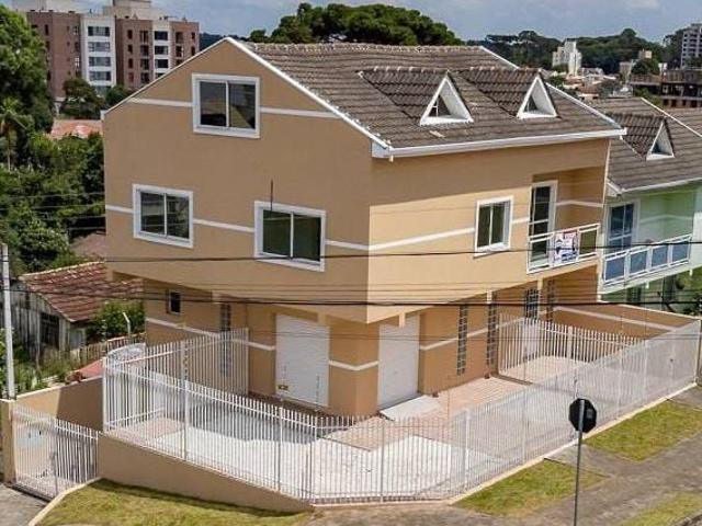 Sobrado venda em Região Geográfica Imediata de Curitiba, Região Metropolitana de Curitiba