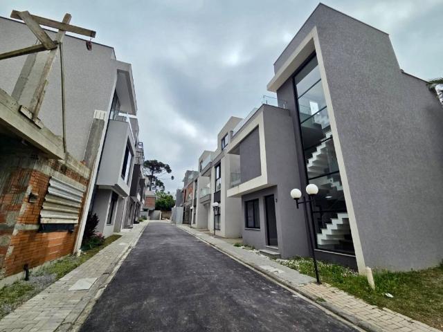 Sobrado venda em Região Geográfica Imediata de Curitiba, Região Metropolitana de Curitiba