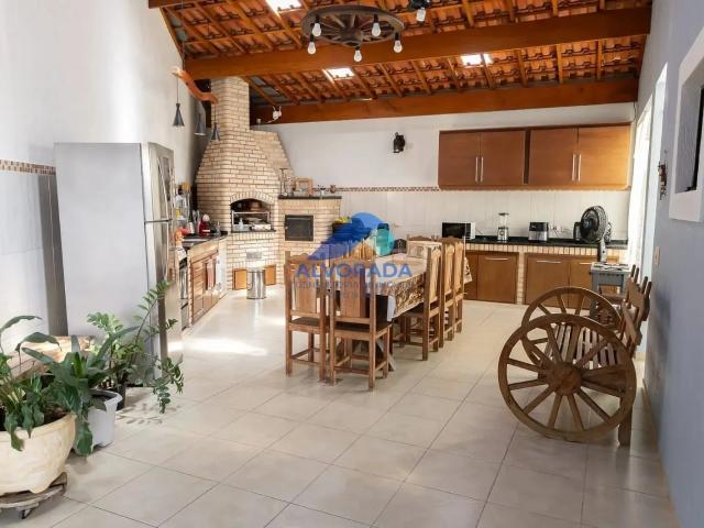Sobrado venda em Região Imediata de São José dos Campos, Região Metropolitana do Vale do Paraíba e Litoral Norte