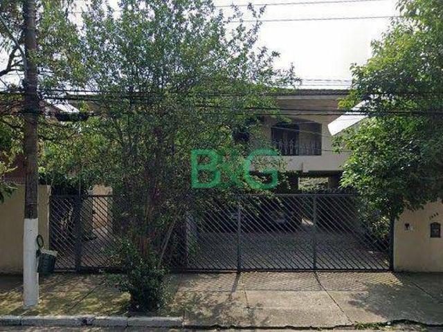 Sobrado aluguel em Região Imediata de São Paulo, Região Metropolitana de São Paulo