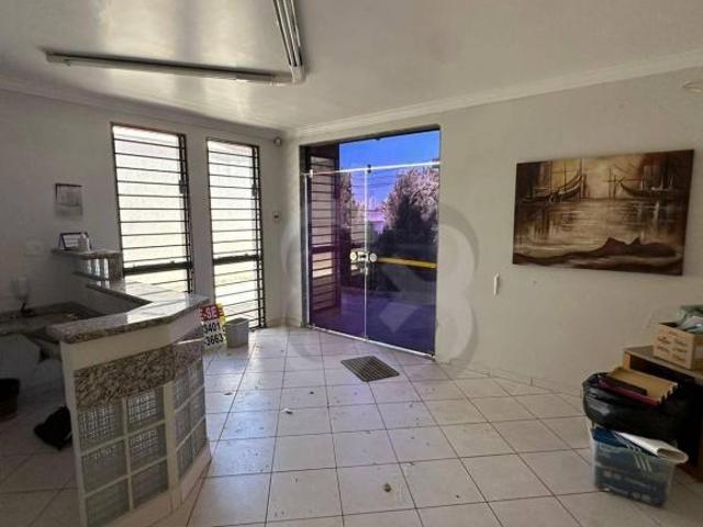 Casa venda em Região Geográfica Imediata de Londrina, Londrina