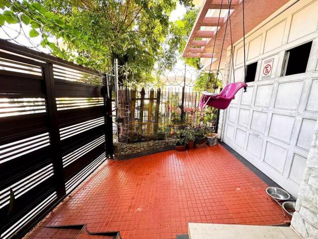 Sobrado venda em Santos, Região Geográfica Intermediária de São Paulo