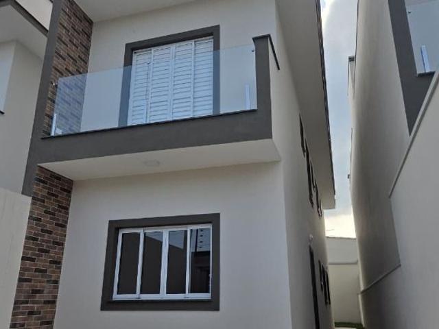 Sobrado venda em Distrito de Jardim Presidente Dutra, Guarulhos
