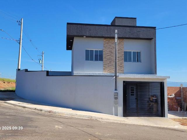 Sobrado venda em Região Imediata de São José dos Campos, Região Metropolitana do Vale do Paraíba e Litoral Norte