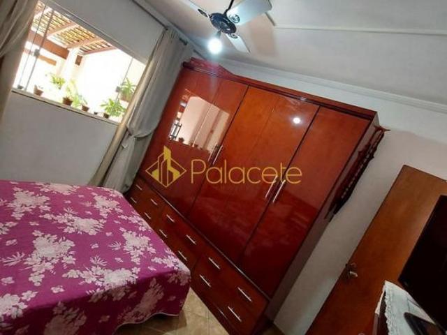 Casa venda em Região Imediata de Taubaté-Pindamonhangaba, Região Metropolitana do Vale do Paraíba e Litoral Norte