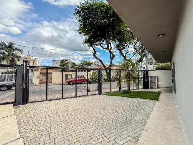 Casa venda em Região Imediata de São José dos Campos, Região Metropolitana do Vale do Paraíba e Litoral Norte