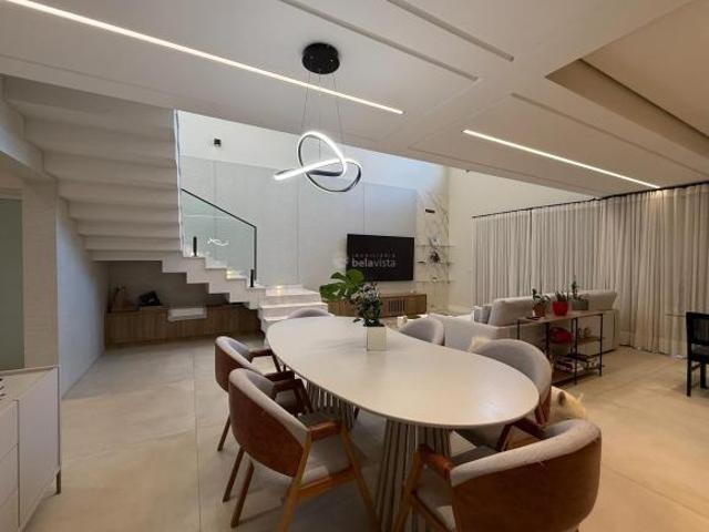 Casa venda em Região Geográfica Imediata de Apucarana, Apucarana