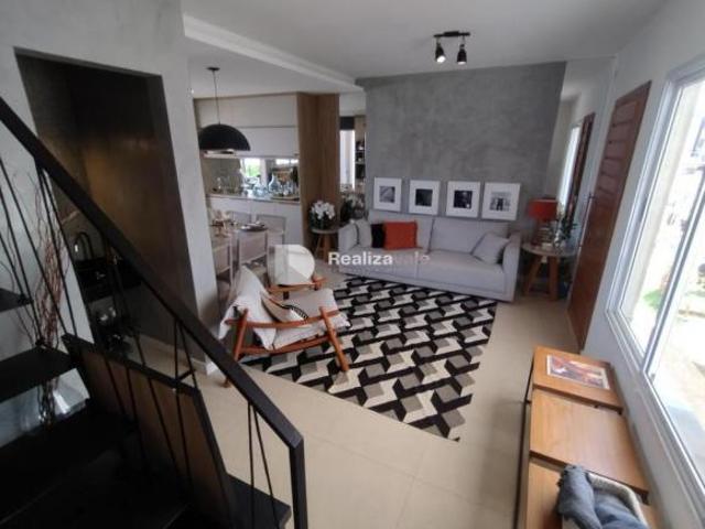 Casa venda em Região Imediata de Taubaté-Pindamonhangaba, Região Metropolitana do Vale do Paraíba e Litoral Norte