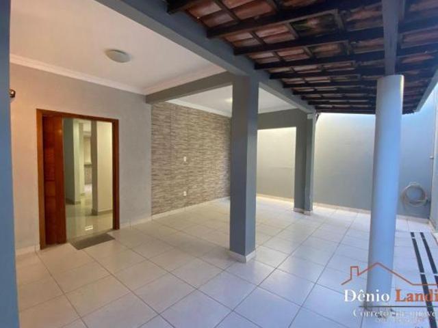 Casa venda em Vila Toncheff, Montes Claros