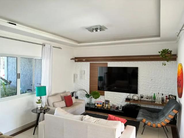 Casa venda em Região Imediata de Taubaté-Pindamonhangaba, Região Metropolitana do Vale do Paraíba e Litoral Norte