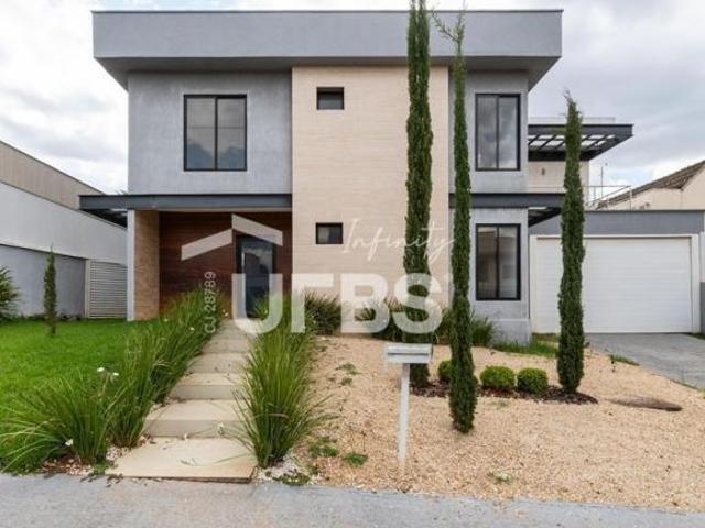 Casa venda em Região Geográfica Imediata de Goiânia, Goiânia