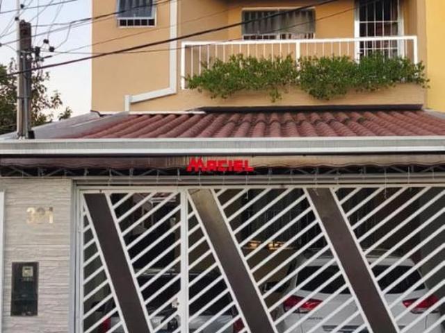 Casa venda em Região Imediata de São José dos Campos, Região Metropolitana do Vale do Paraíba e Litoral Norte