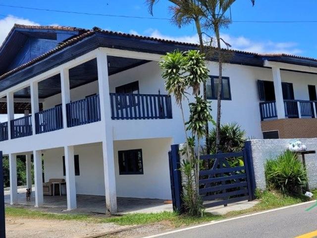 Casa aluguel em Região Imediata de São José dos Campos, Região Metropolitana do Vale do Paraíba e Litoral Norte