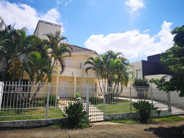Casa aluguel em Região Geográfica Imediata de Londrina, Londrina