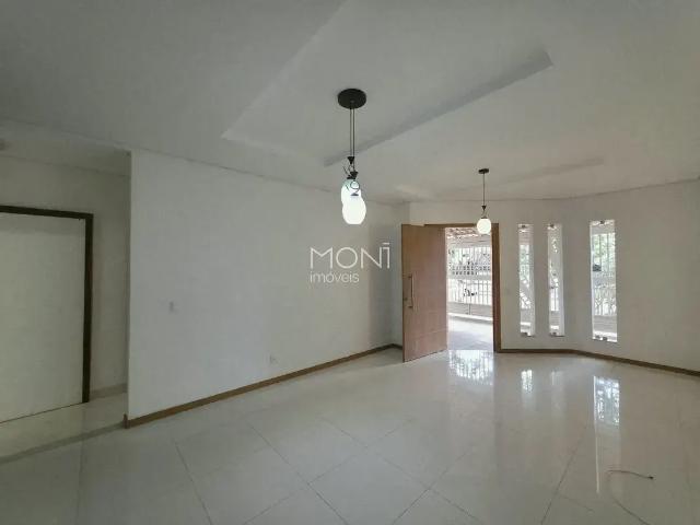 Casa aluguel em SQS 315, Plano Piloto