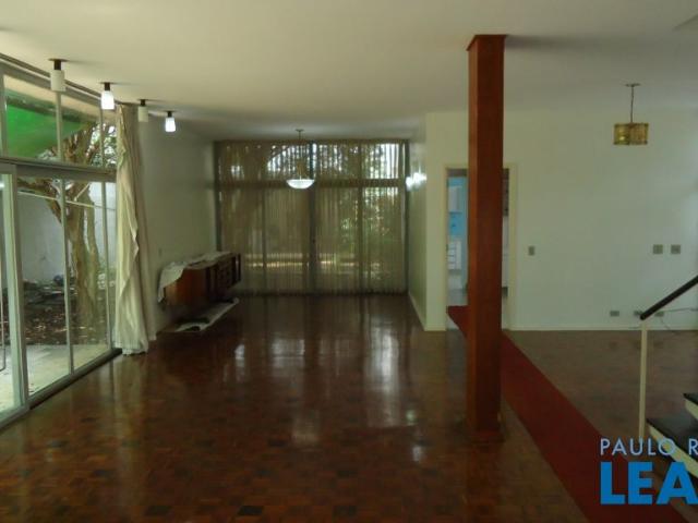 Casa aluguel em Região Imediata de São Paulo, Região Metropolitana de São Paulo