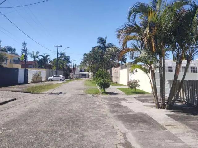 Casa aluguel em Região Geográfica Imediata de Paranaguá, Guaratuba