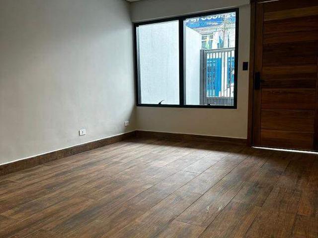 Sobrado venda em Região Imediata de São Paulo, Região Metropolitana de São Paulo