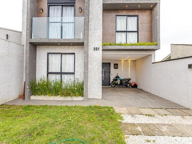 Sobrado venda em Região Geográfica Imediata de Curitiba, Região Metropolitana de Curitiba