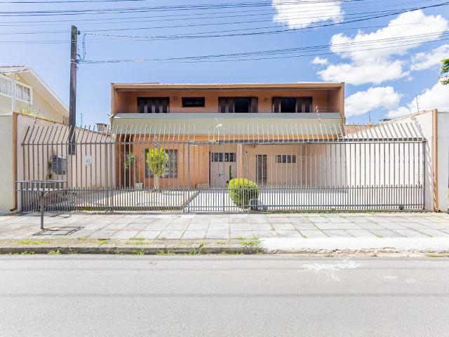 Sobrado venda em Região Geográfica Imediata de Curitiba, Região Metropolitana de Curitiba