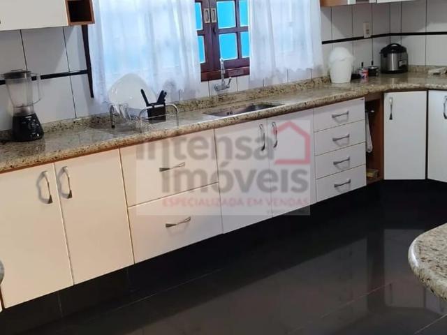 Sobrado venda em Região Imediata de Taubaté-Pindamonhangaba, Região Metropolitana do Vale do Paraíba e Litoral Norte
