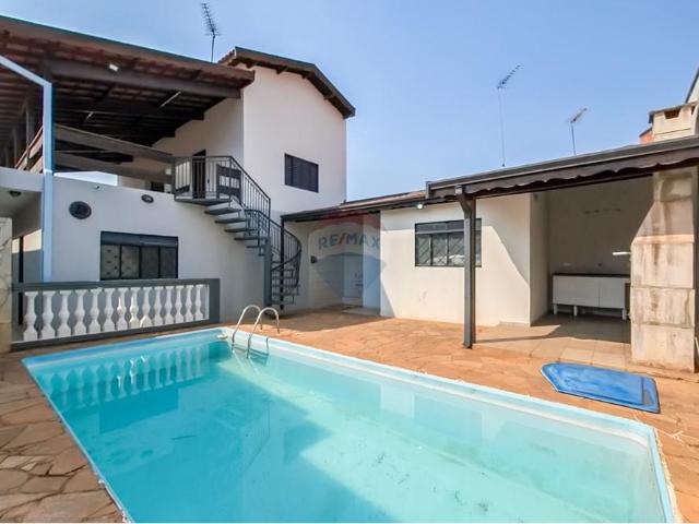 Sobrado venda em Leme