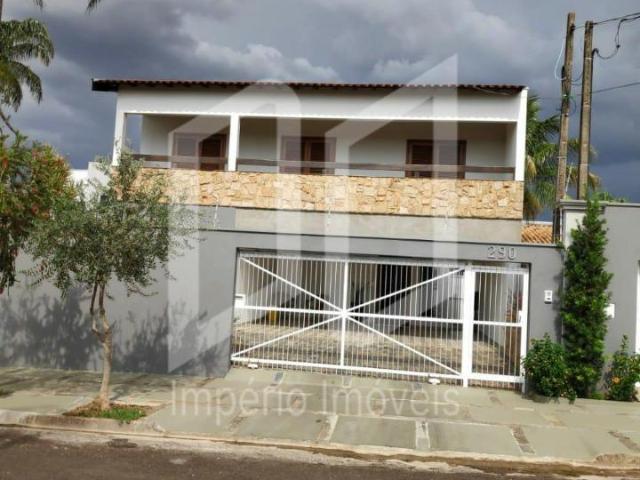 Sobrado venda em Região Imediata de Araraquara, Araraquara