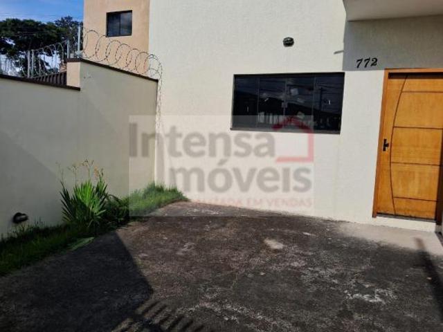 Casa venda em Região Imediata de Taubaté-Pindamonhangaba, Região Metropolitana do Vale do Paraíba e Litoral Norte