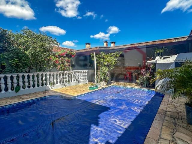 Sobrado venda em Região Imediata de Taubaté-Pindamonhangaba, Região Metropolitana do Vale do Paraíba e Litoral Norte