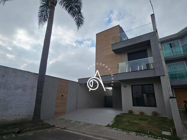 Sobrado venda em Região Geográfica Imediata de Curitiba, Região Metropolitana de Curitiba