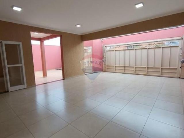 Casa venda em Região Imediata de Lins, Lins