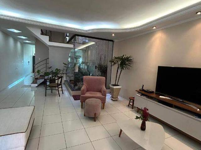 Sobrado venda em Região Imediata de São Paulo, Região Metropolitana de São Paulo