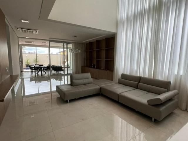 Sobrado venda em Região Imediata de Bauru, Bauru
