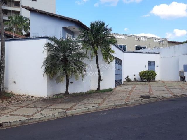 Sobrado venda em Região Imediata de Araraquara, Araraquara