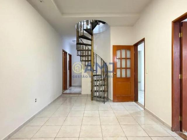 Casa venda em Região Geográfica Imediata de Goiânia, Goiânia