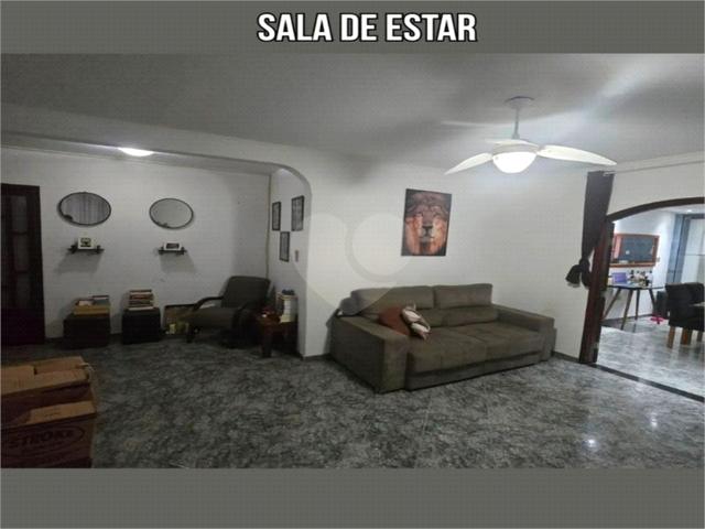 Sobrado venda em Região Imediata de São Paulo, Região Metropolitana de São Paulo