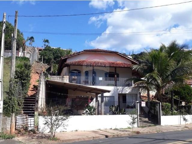 Sobrado venda em Lindóia, São Paulo