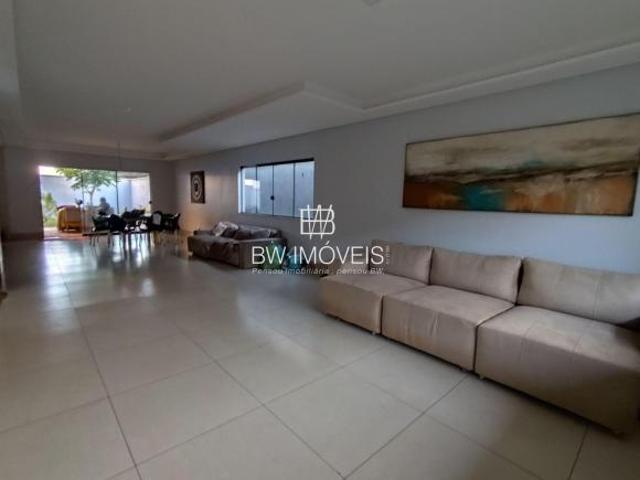 Casa venda em Região Geográfica Imediata de Goiânia, Goiânia