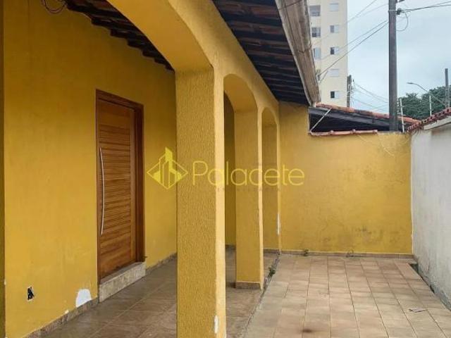 Casa venda em Região Imediata de Taubaté-Pindamonhangaba, Região Metropolitana do Vale do Paraíba e Litoral Norte