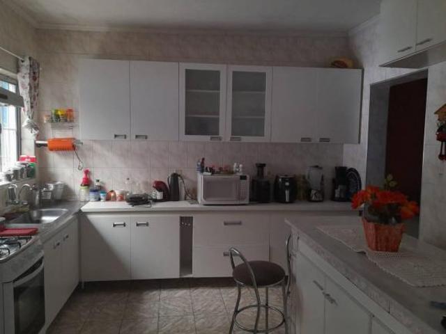 Casa venda em Jardim Silveira, Barueri
