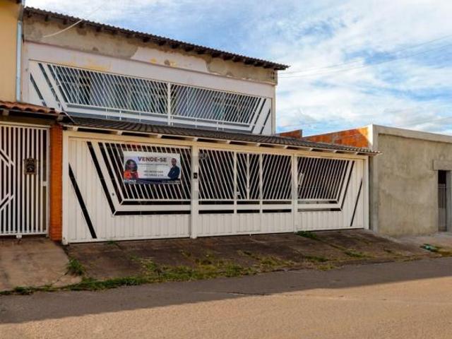 Casa venda em Região Geográfica Imediata do Distrito Federal, Região Integrada de Desenvolvimento do Distrito Federal e Entorno