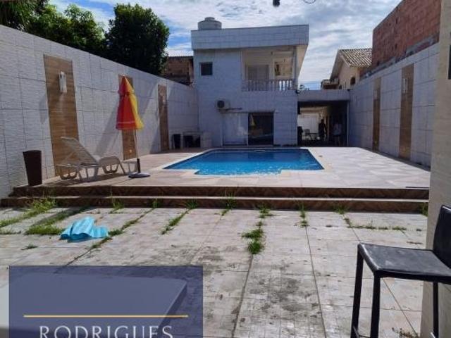 Sobrado venda em Região Imediata de Caraguatatuba-Ubatuba-São Sebastião, Região Metropolitana do Vale do Paraíba e Litoral Norte