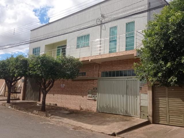 Sobrado venda em Goianápolis