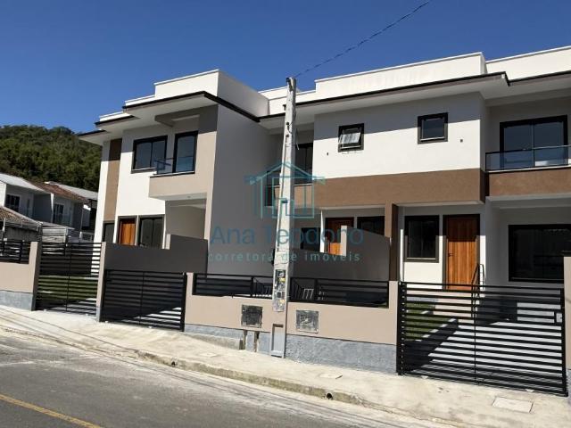 Sobrado venda em Região Geográfica Imediata de Florianópolis, São José