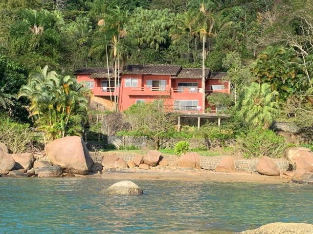 Sobrado venda em Região Imediata de Caraguatatuba-Ubatuba-São Sebastião, Região Metropolitana do Vale do Paraíba e Litoral Norte