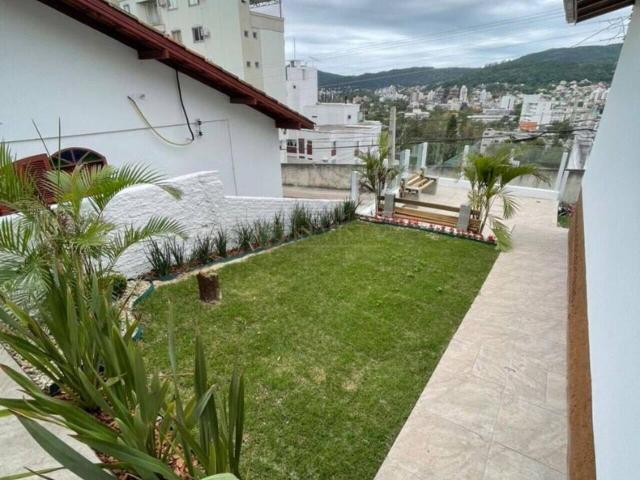 Casa aluguel em Região Geográfica Imediata de Florianópolis, Desterro