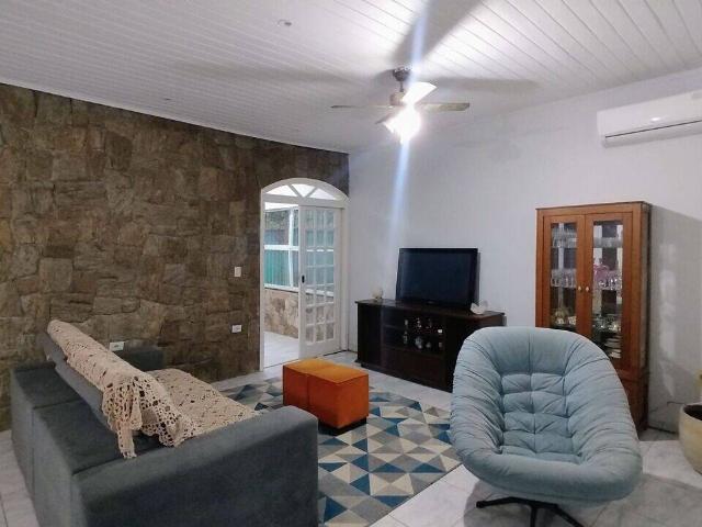 Casa aluguel em Região Imediata de Santos, Região Metropolitana da Baixada Santista