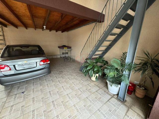 Casa aluguel em Vila Verde, Leme