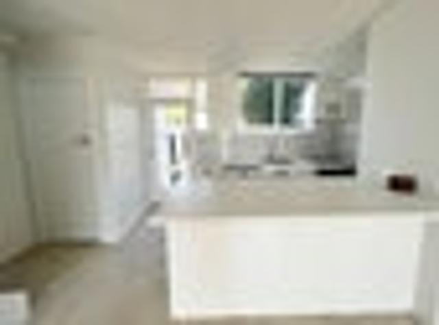 Apartment for rent in Chaslands, Canterbury