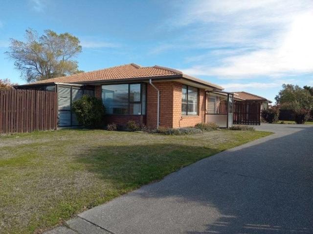 House for rent in Sockburn, Christchurch